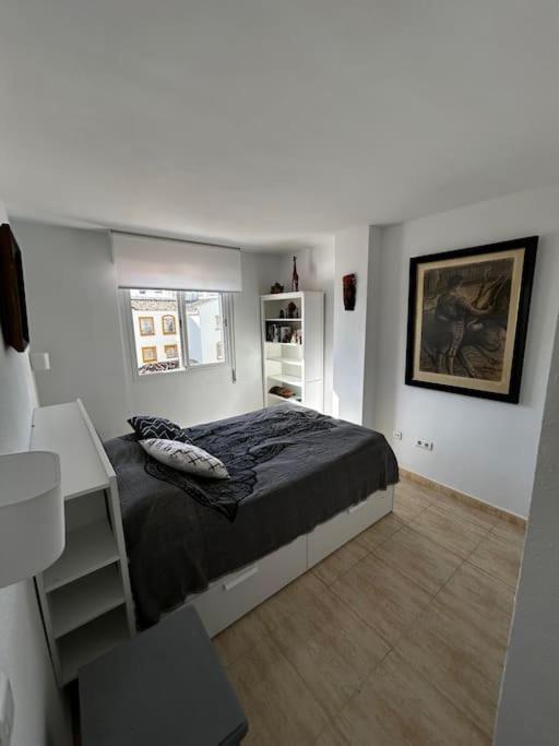 Bonito Y Comodo Apartamento เบนัลมาเดนา ภายนอก รูปภาพ